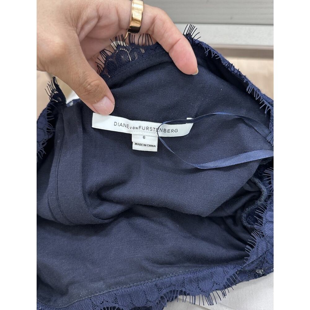 Diane Von Furstenberg Zarita Navy Lace Dress Size 6 - Picture 11 of 13